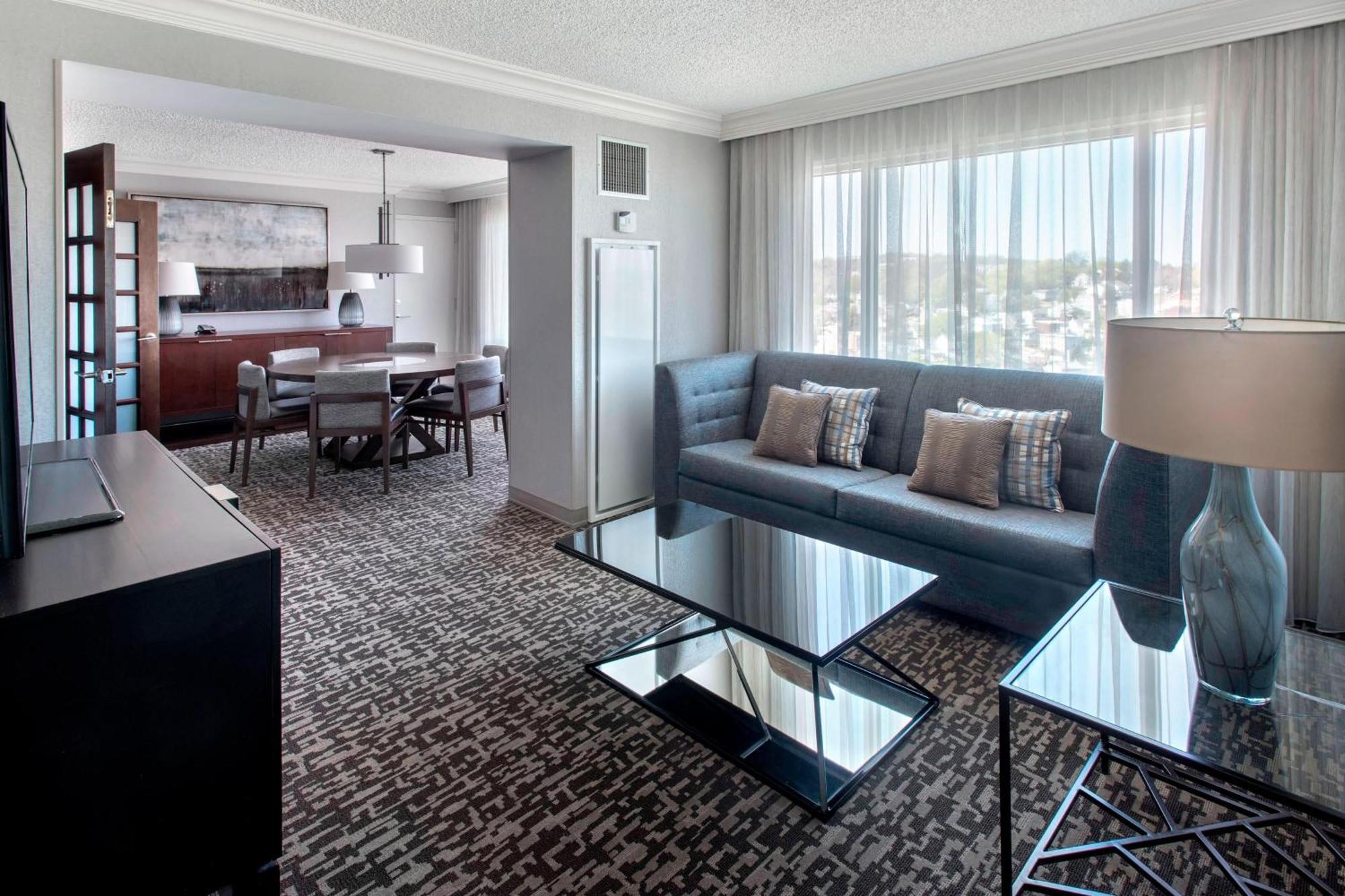 แมริออท ฟิลาเดลเฟีย เวสต์ Hotel West Conshohocken ภายนอก รูปภาพ